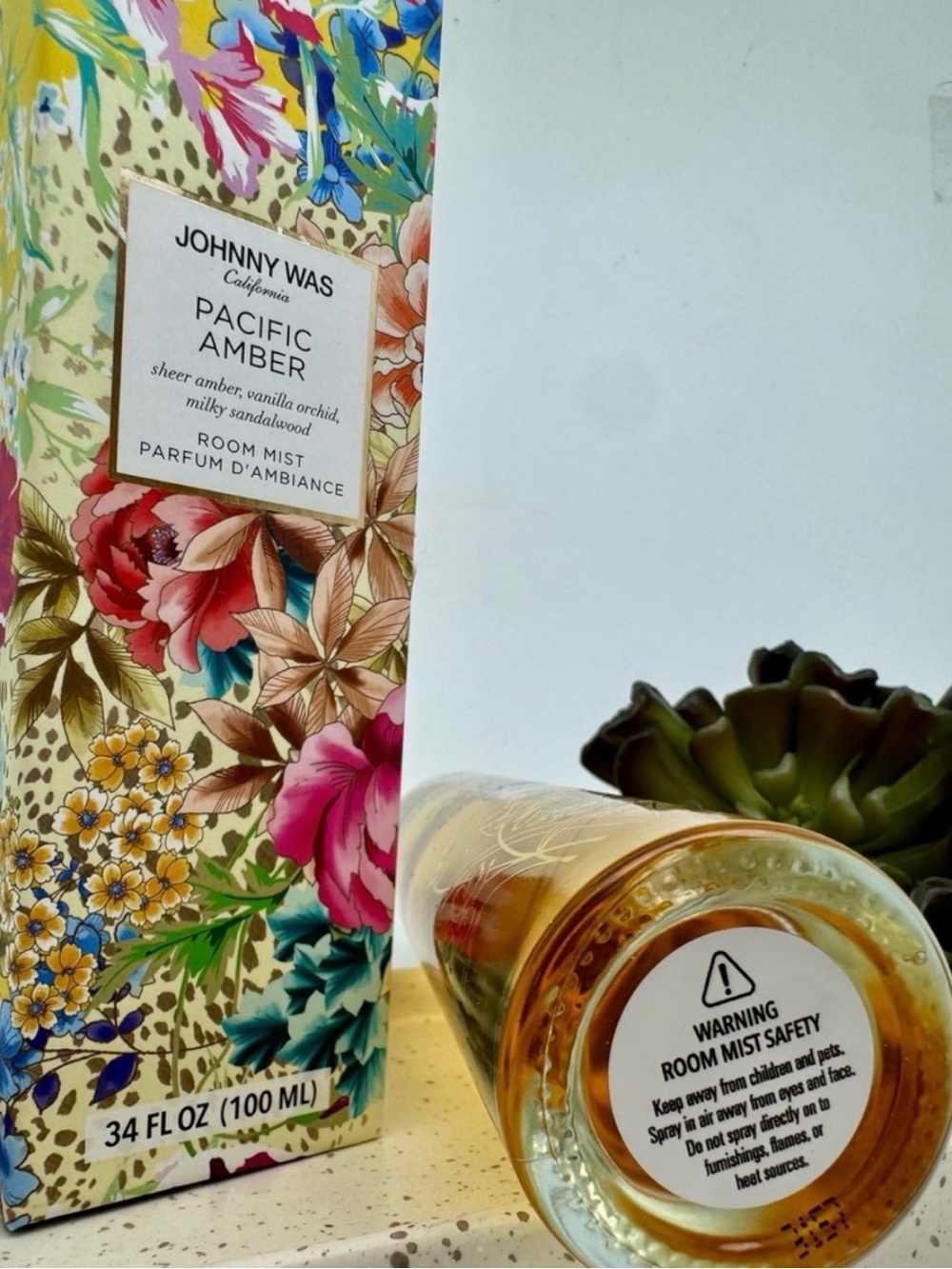 NEW Johnny Was Pacific Amber Room Linen Spray Mist - Picture 7 of 9